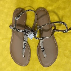 Old Navy Snakeskin Thong Sandals